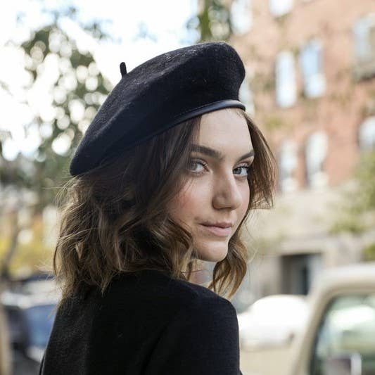 French Style Black Vintage Style Beret
