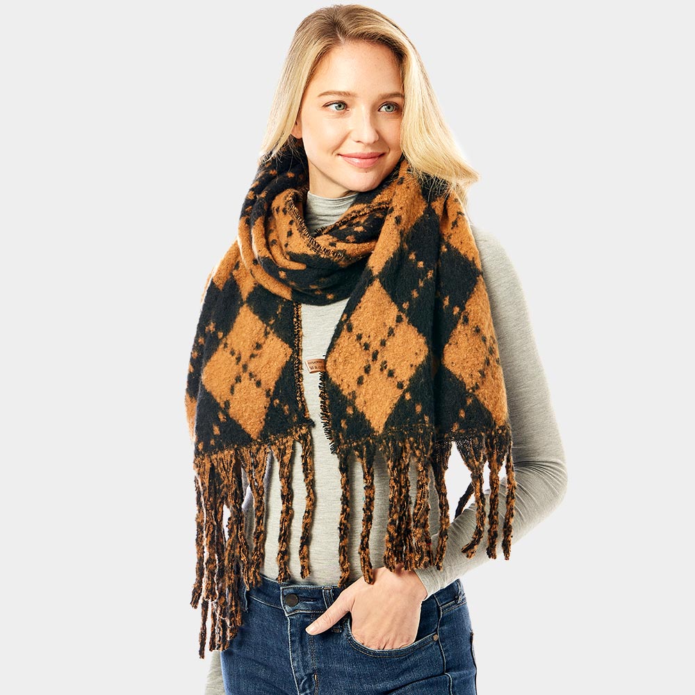 Black and outlet camel scarf