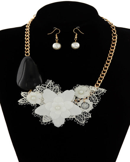 Fabric Flower and Lace Necklace and Earrings Set