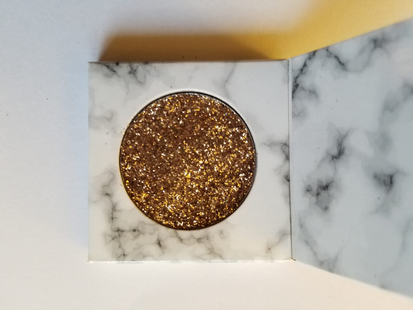 Golden Goddess Glitter Single Eyeshadow